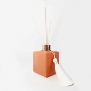 Pastel Yellow Tassel Decorate Resin Art Pieces, Candles, Reed Diffusers