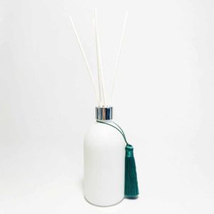 Sage Green Tassel Decorate Resin Art Pieces, Candles, Reed Diffusers