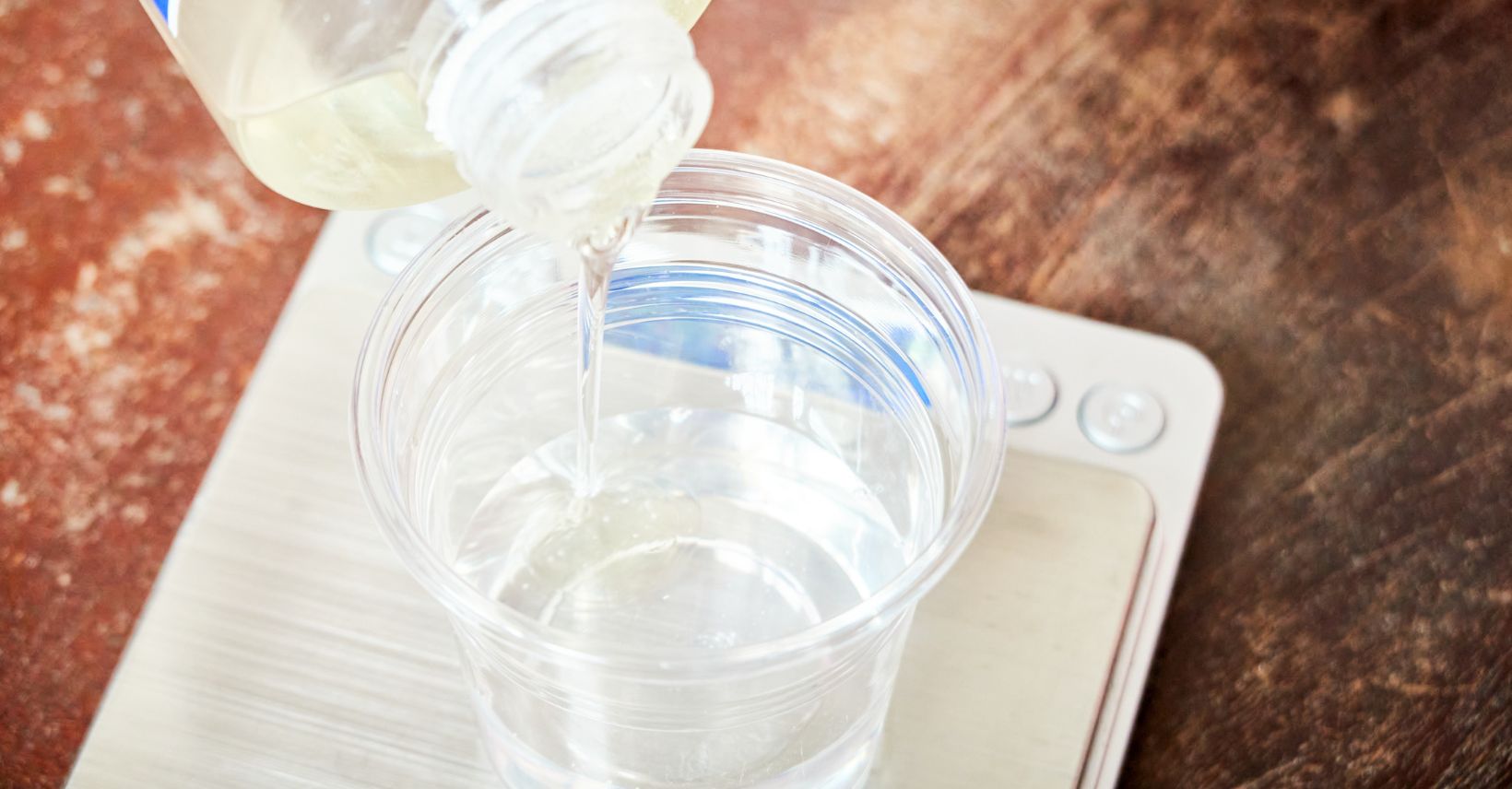How to Mix Epoxy Resin and Hardener for Best Results