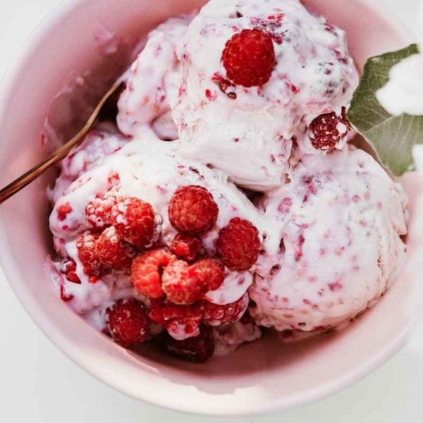 Raspberry & Vanilla I website(1) raspberry and vanilla candle fragrance diffuser oil